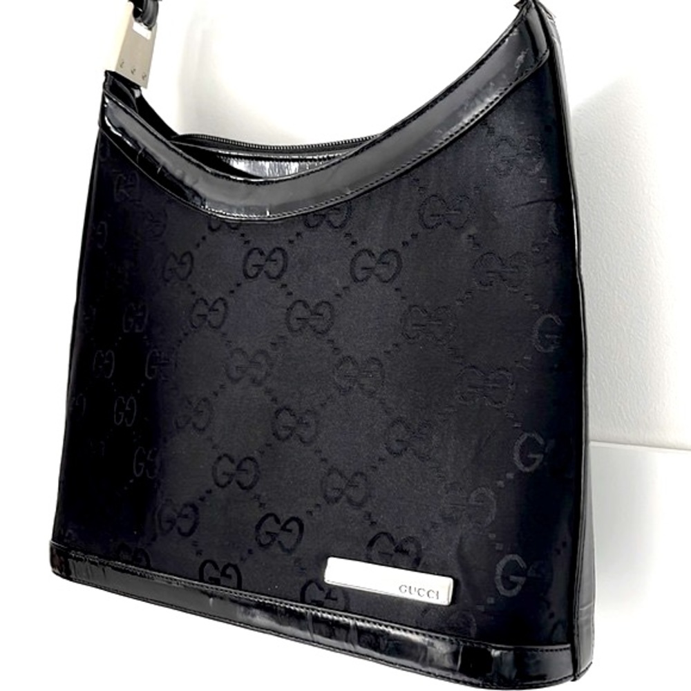 GUCCI VINTAGE BLACK HANDBAG Patent leather Details. Made in Italy - Picture 3 of 12